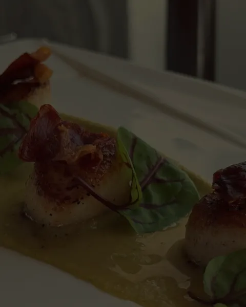 Avoid: too dark scallops